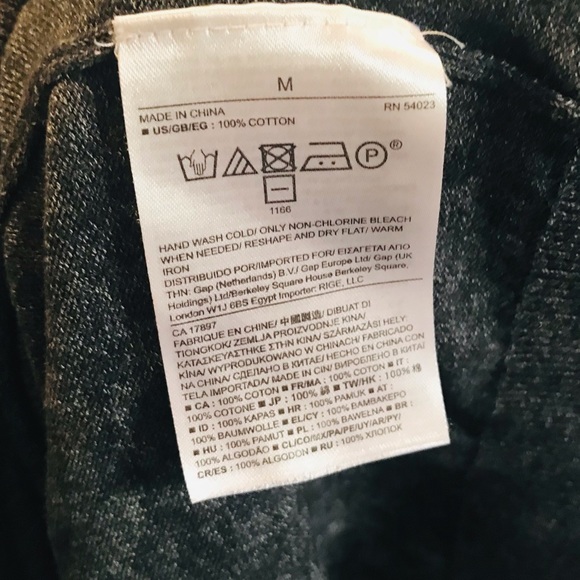 Banana Republic Crewneck Sweater - Picture 4 of 4
